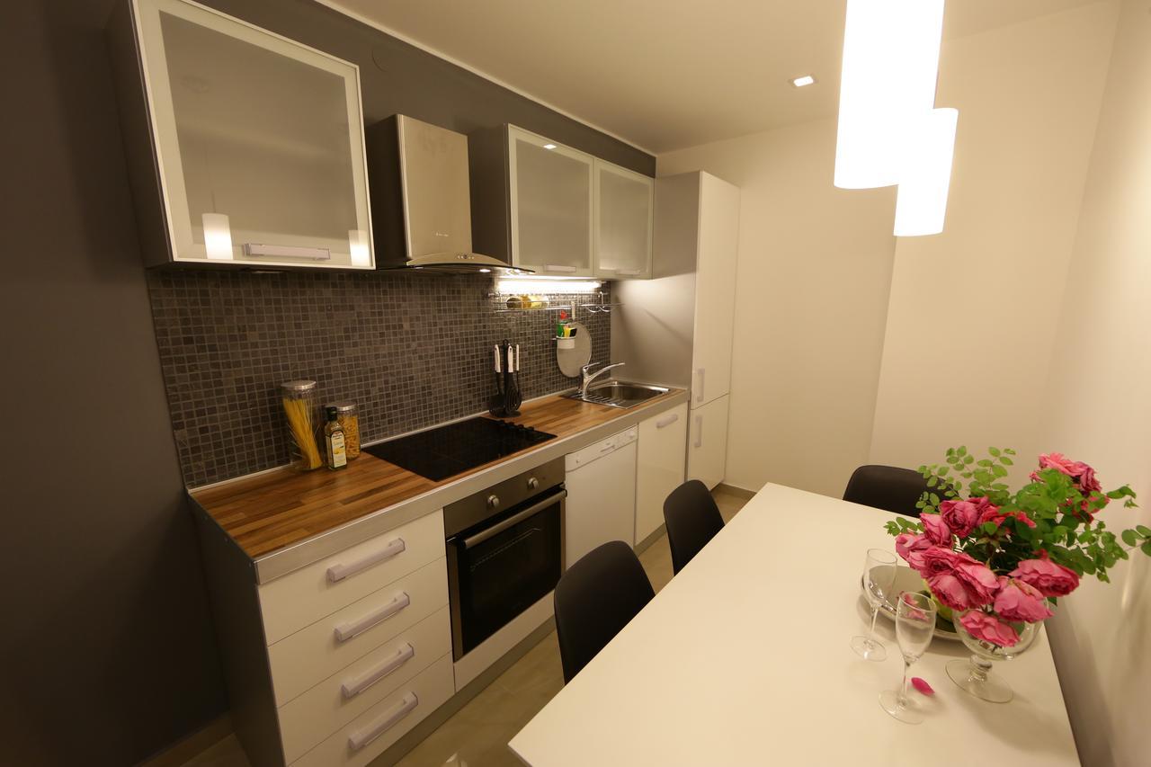 Apartment Piano เบลเกรด ภายนอก รูปภาพ